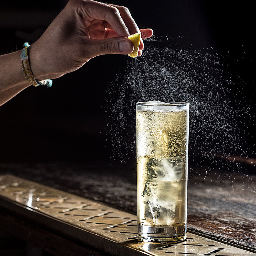 https://www.summertonclub.com/wp-content/uploads/2022/03/Article-Japanese-Whisky-Highball-Cocktail-Recipe.png